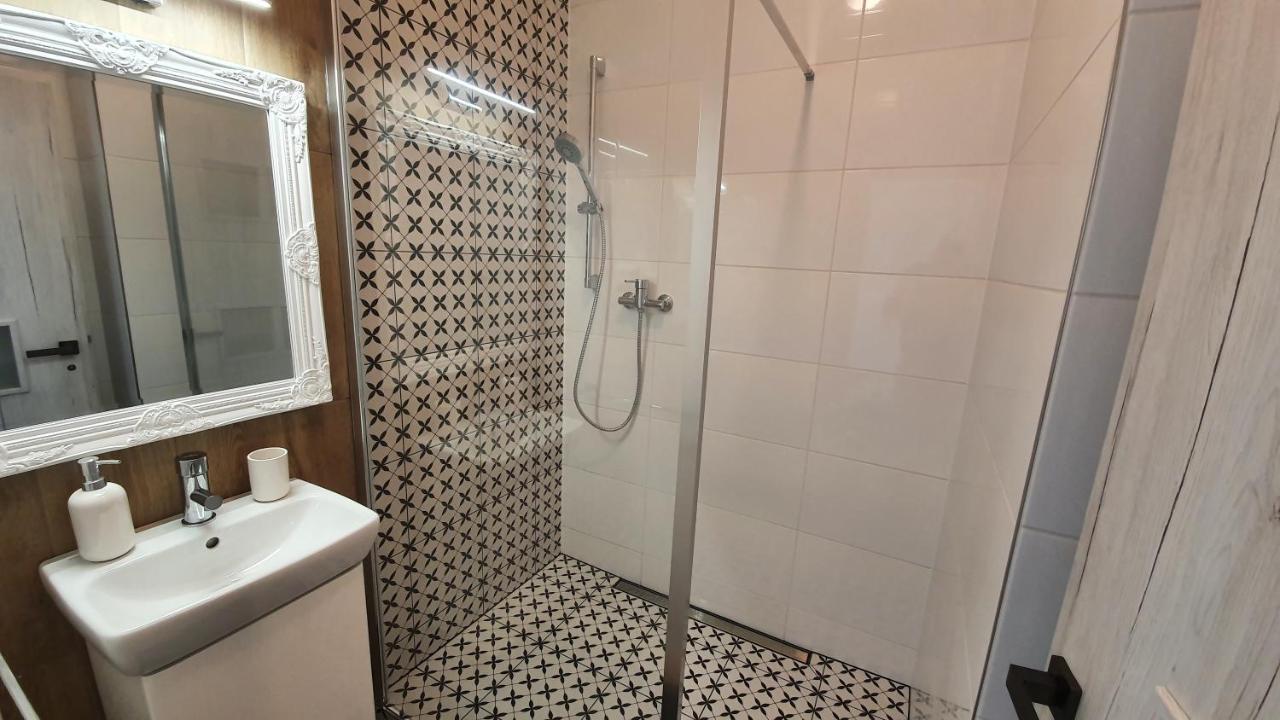 Cozy Studio With Netflix - Apartmanovy Dom Bernard Vysoké Tatry 外观 照片